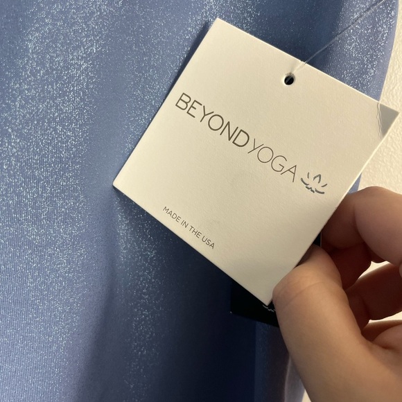 Beyond Yoga Women’s Serene Blue Shimmer High-Waist Leggings Size S NWT - Picture 4 of 8